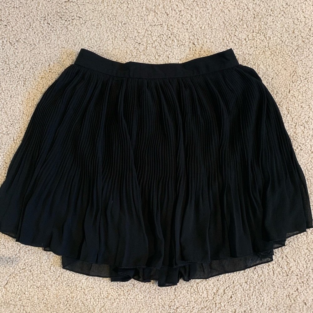 NWT black skirt